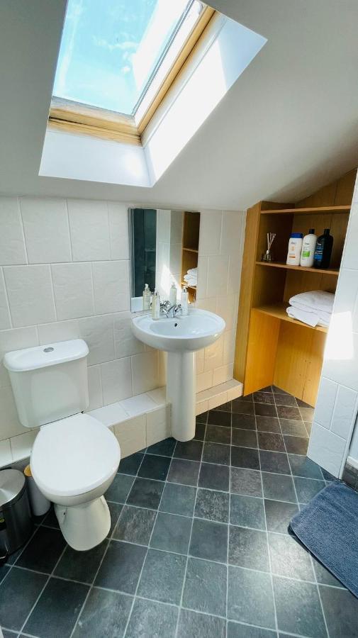 Modern City Centre House Galway Ngoại thất bức ảnh