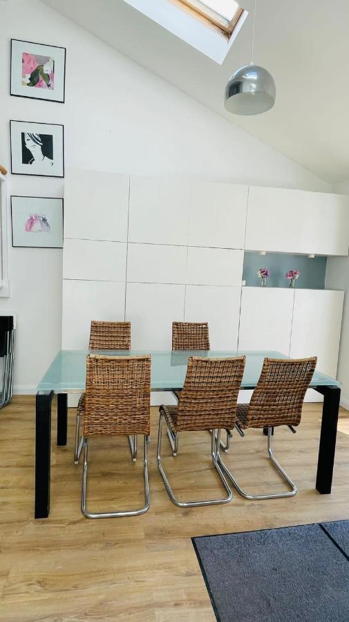 Modern City Centre House Galway Ngoại thất bức ảnh